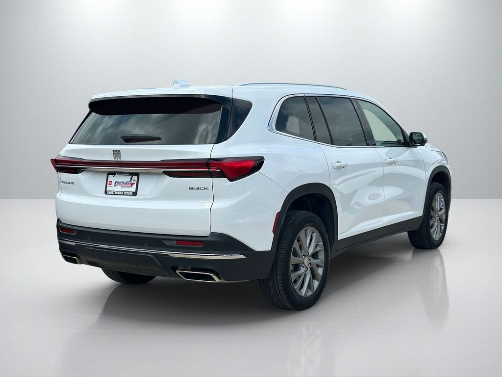 Used 2025 Buick Enclave SUV