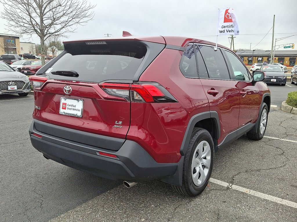 Thumbnail: 2024 Toyota RAV4 - 6