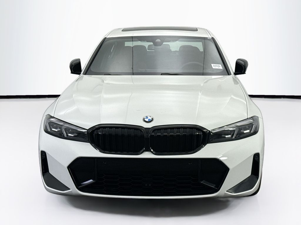 Thumbnail: 2025 BMW 3 Series - 2