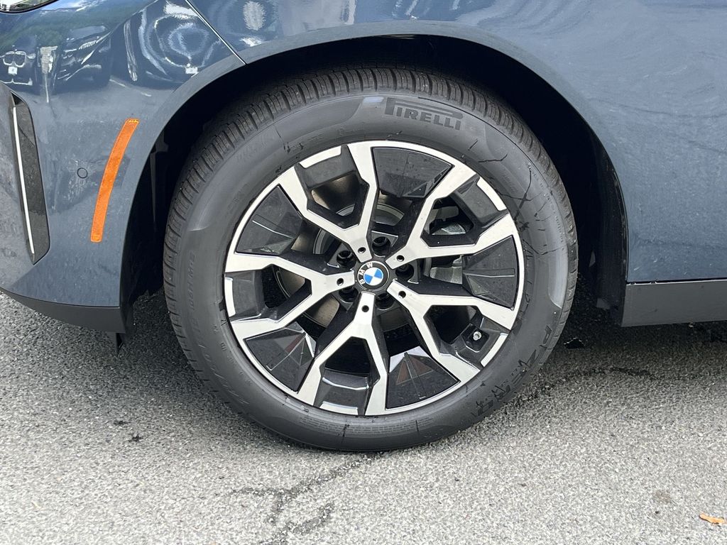 Thumbnail: 2026 BMW X3 - 10