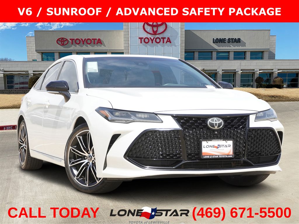White (Wind Chill Pearl) 2019 Toyota Avalon Touring FWD Sedan Front-Wheel Drive 8-Speed Automatic