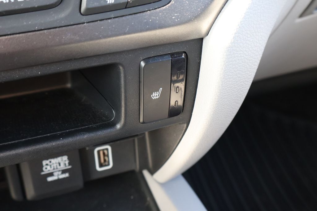 Thumbnail: 2019 Honda Pilot - 28