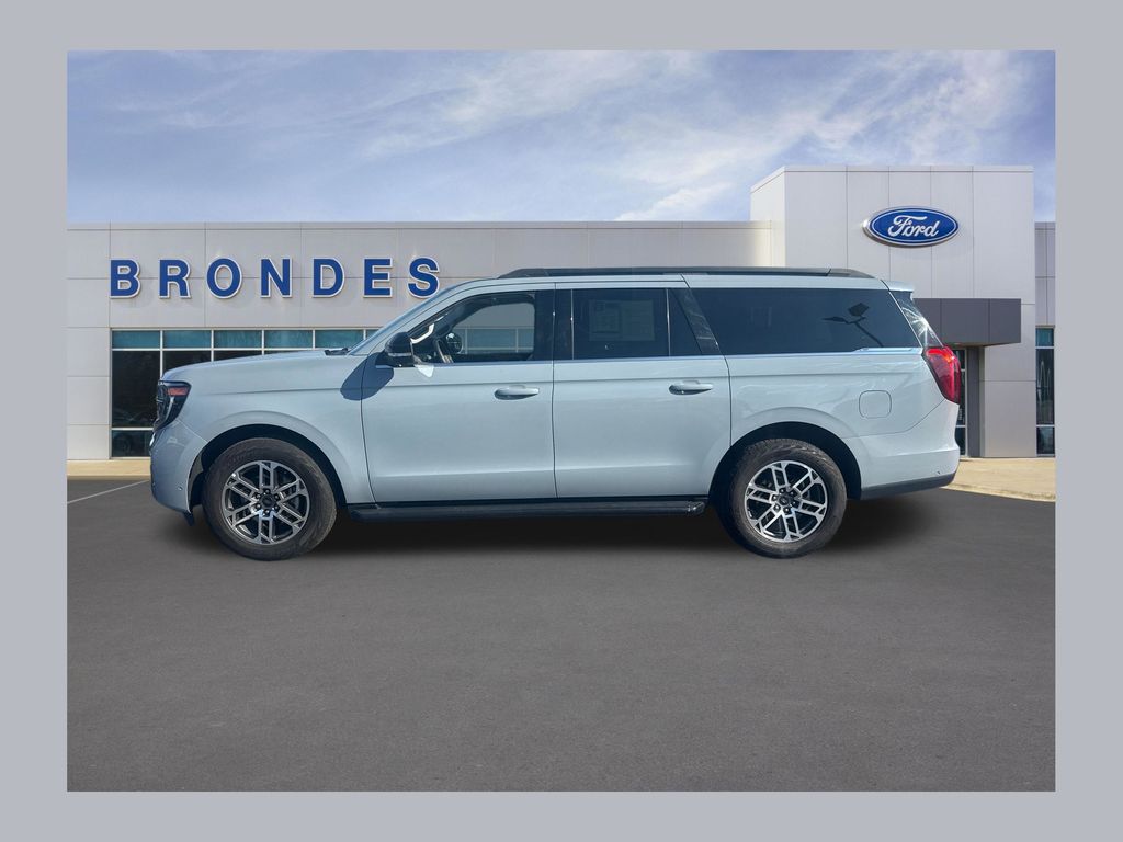 Glacier Gray Metallic TriCoat 2025 Ford Expedition SUV / Crossover Four-Wheel Drive Automatic