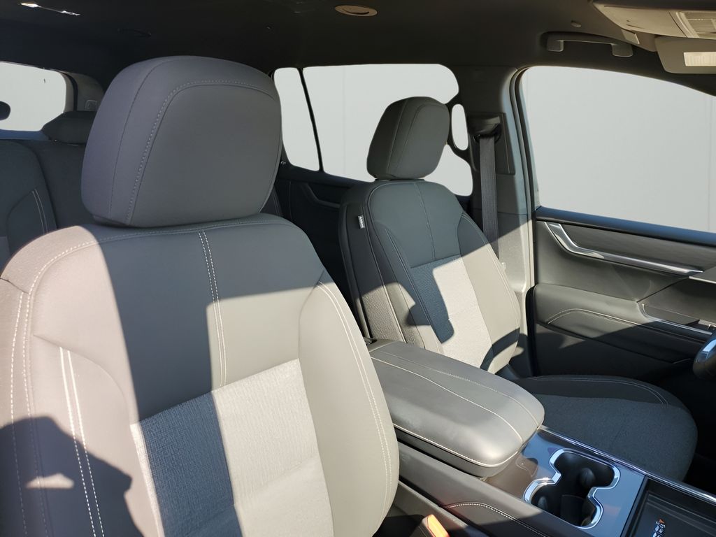 Used Car 2025 Gmc Acadia  Elevation For Sale Under $40,000 In Austin, Texas