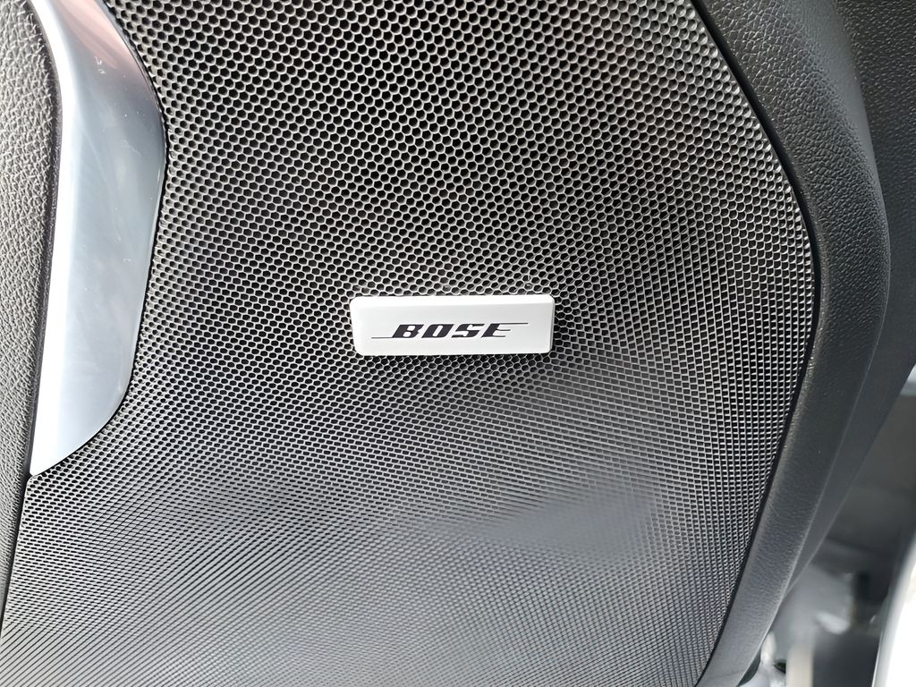 Used Car 2024 Chevrolet Suburban  Z71 For Sale Under $70,000 In Austin, Texas