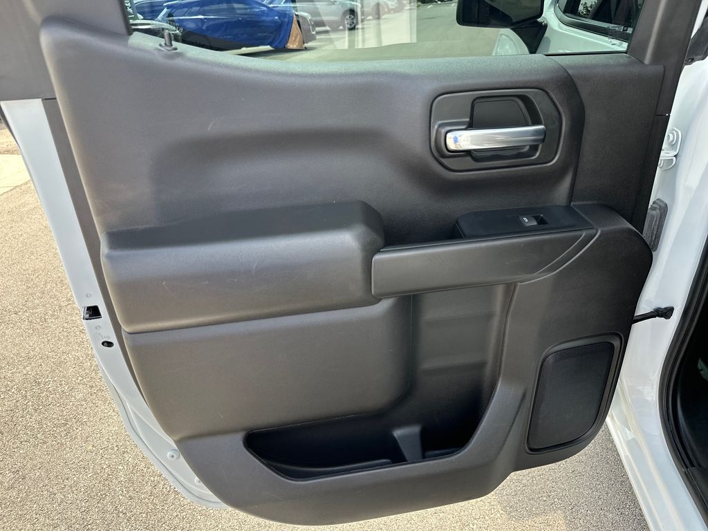 Used Car 2023 Chevrolet Silverado 1500  Custom For Sale Under $35,000 In Austin, Texas
