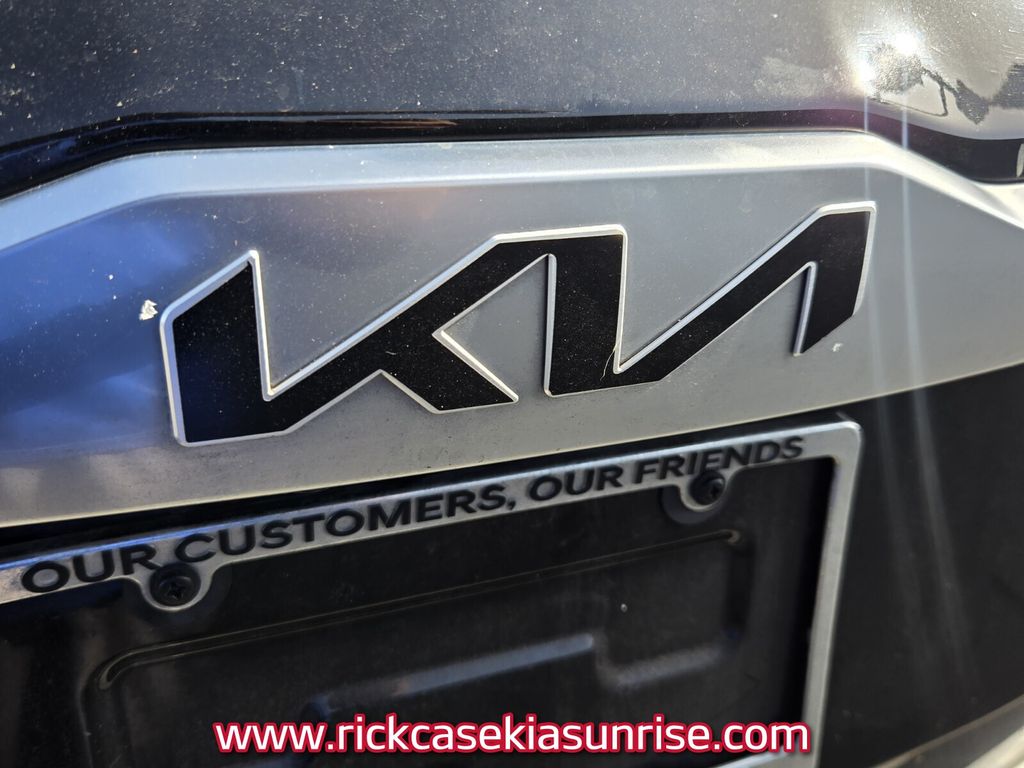 2023 Kia Seltos - $18,990