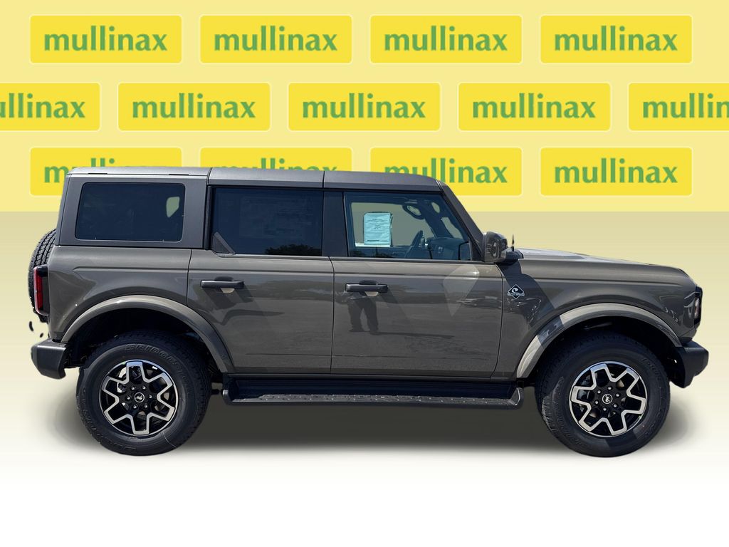 New 2026 Gray Ford Outer Banks image 16