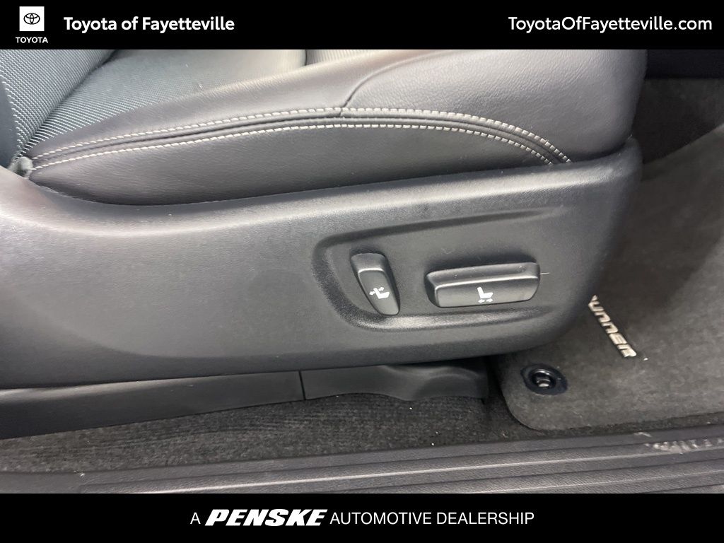 Thumbnail: 2023 Toyota 4Runner - 9