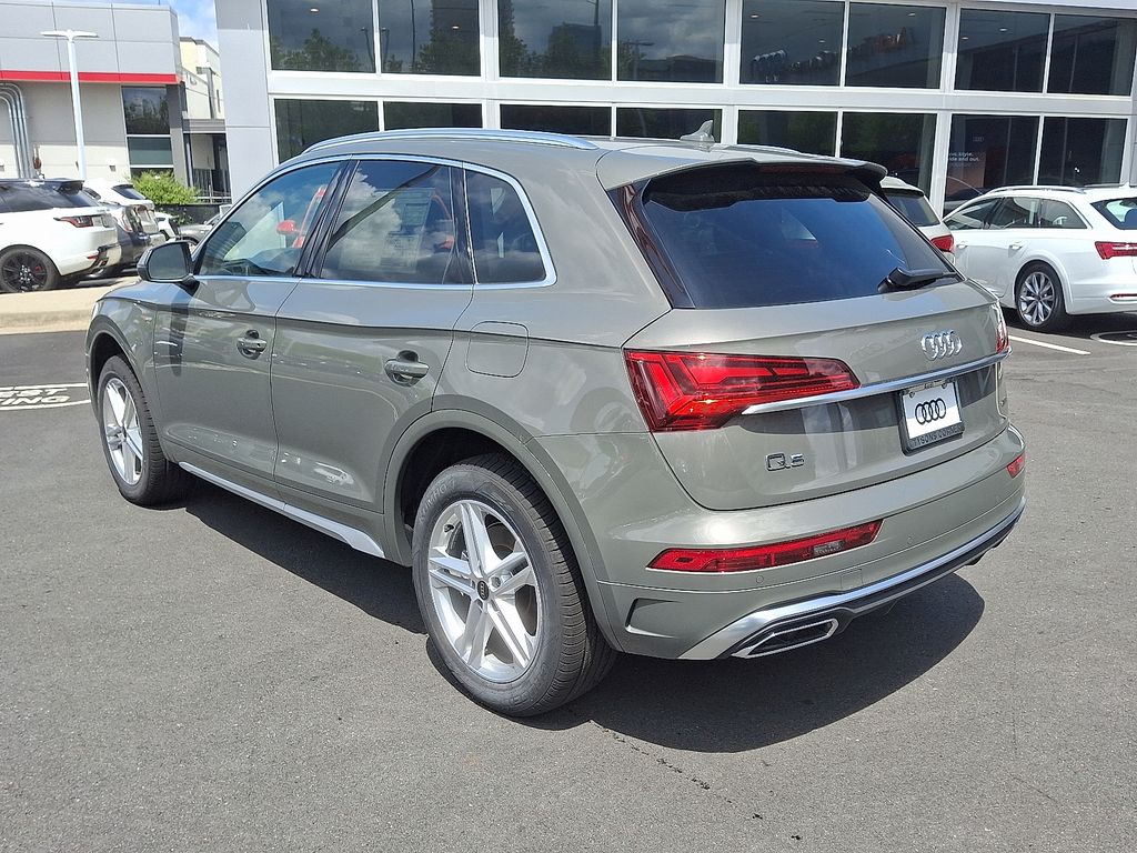 2025 Audi Q5  4