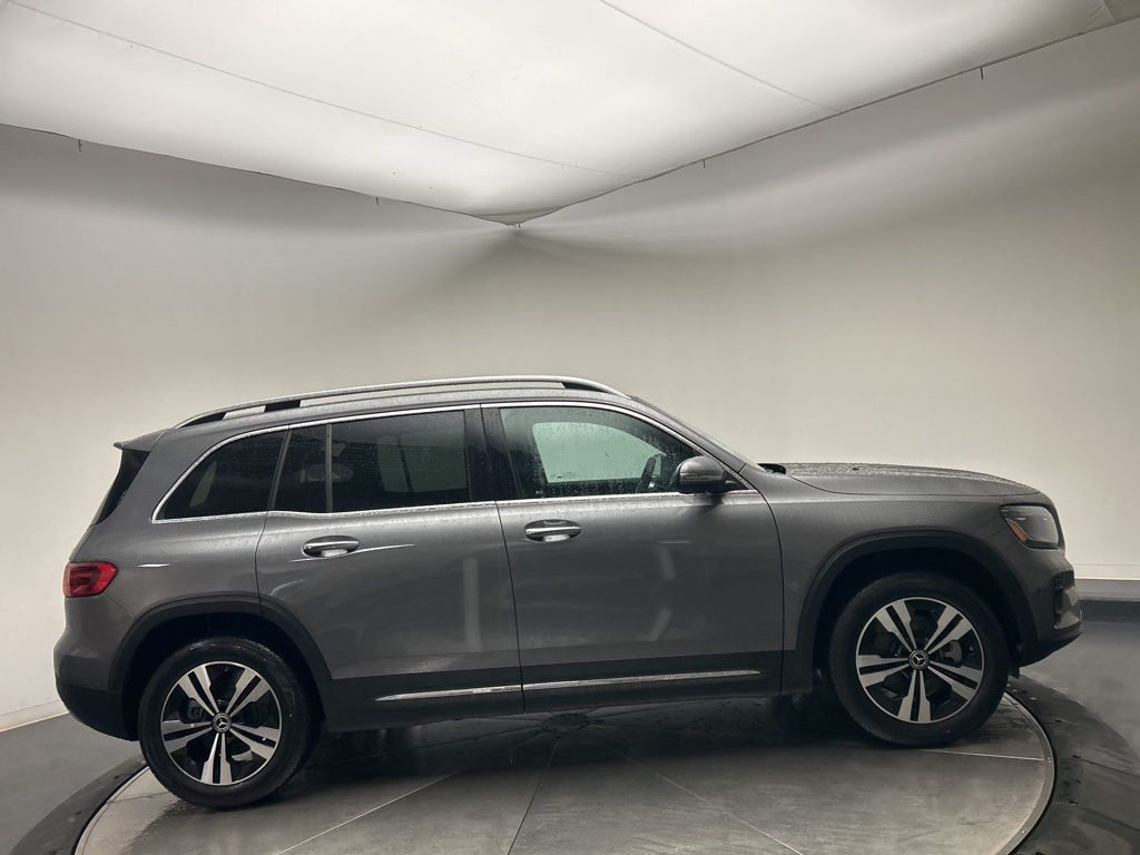 Thumbnail: 2026 Mercedes-Benz GLB - 8