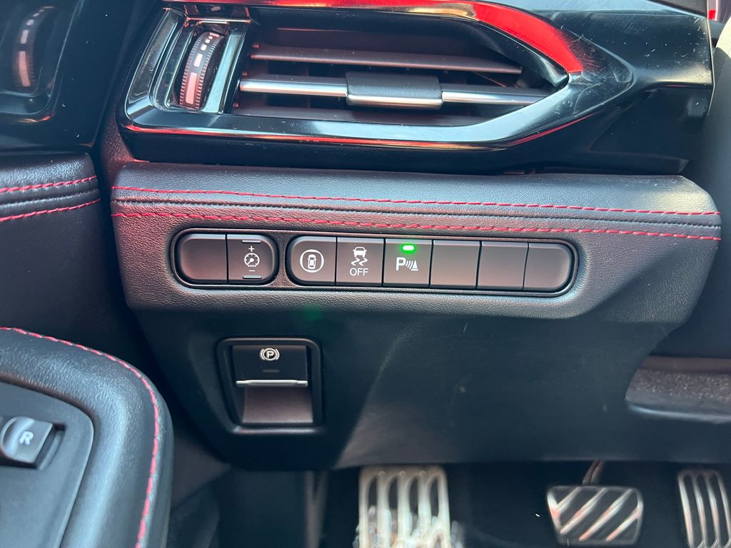 Thumbnail: 2023 Acura MDX - 16