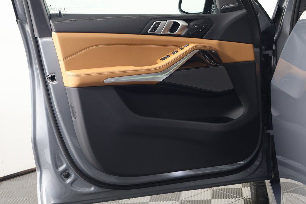 2025 BMW X5 xDrive40i 7