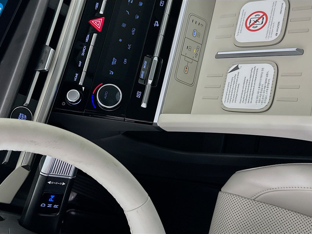 Thumbnail: 2026 Hyundai Santa Fe - 14