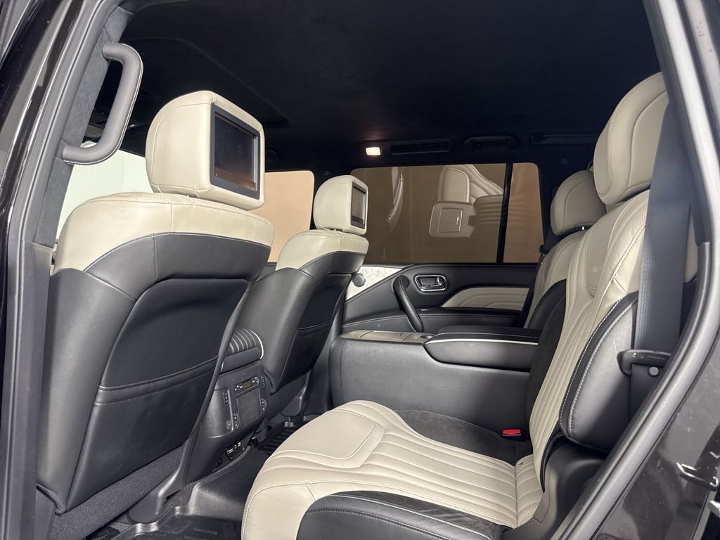Thumbnail: 2019 INFINITI QX80 - 10