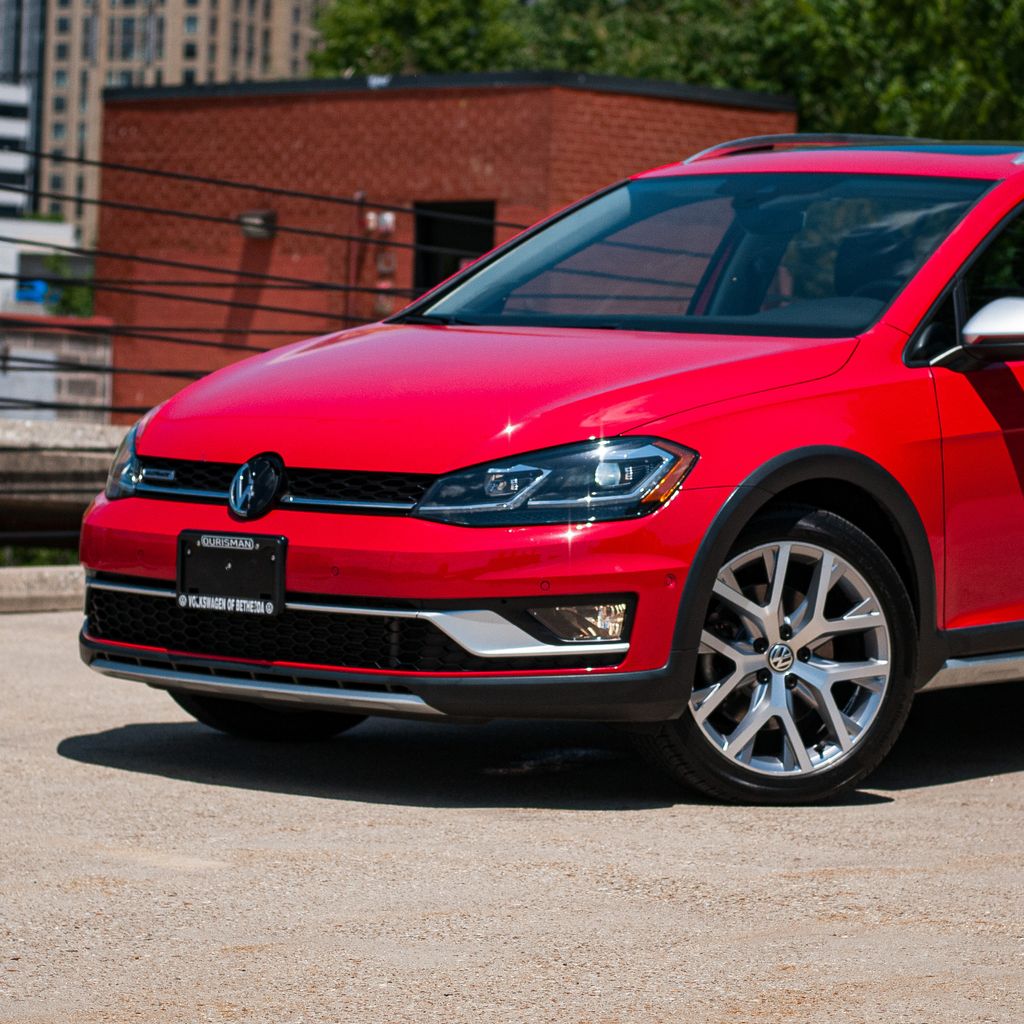 Used 2019 Volkswagen Golf Alltrack Alltrack SE with VIN 3VWH17AU9KM507776 for sale in Bethesda, MD