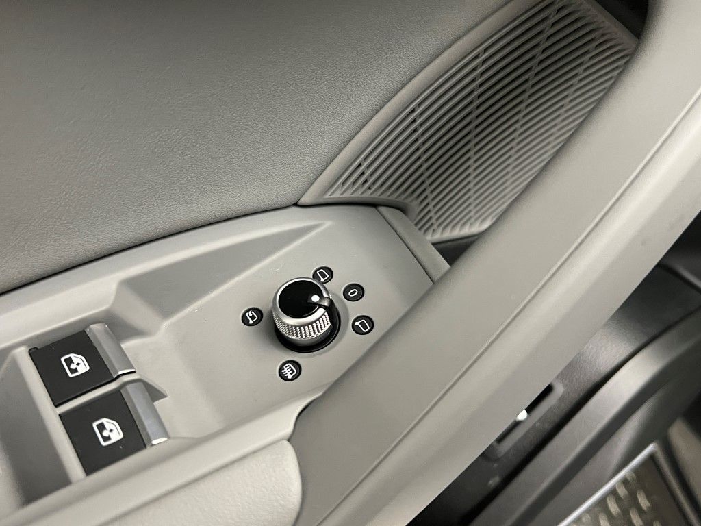 Thumbnail: 2022 Audi Q5 - 32