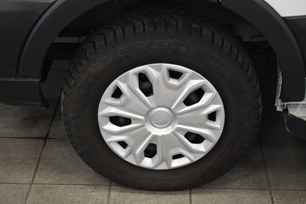 Thumbnail: 2016 Ford Transit Series - 12