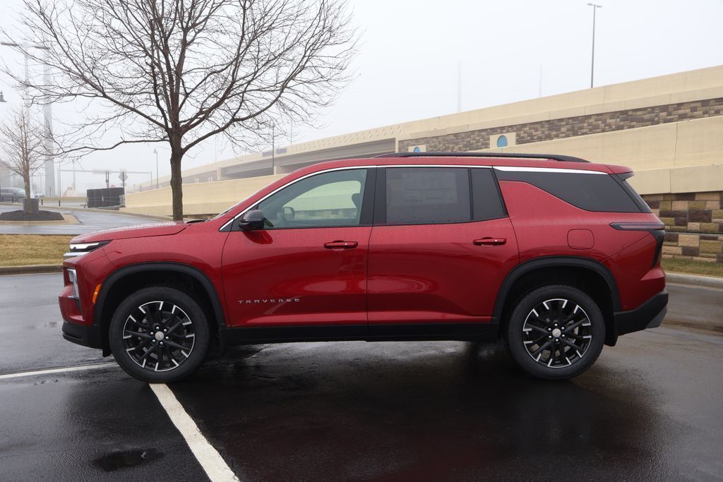 Thumbnail: 2026 Chevrolet Traverse - 4