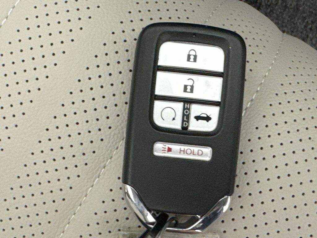 Used Car 2021 Honda Accord  Touring 2.0t For Sale Under $30,000 In Austin, Texas