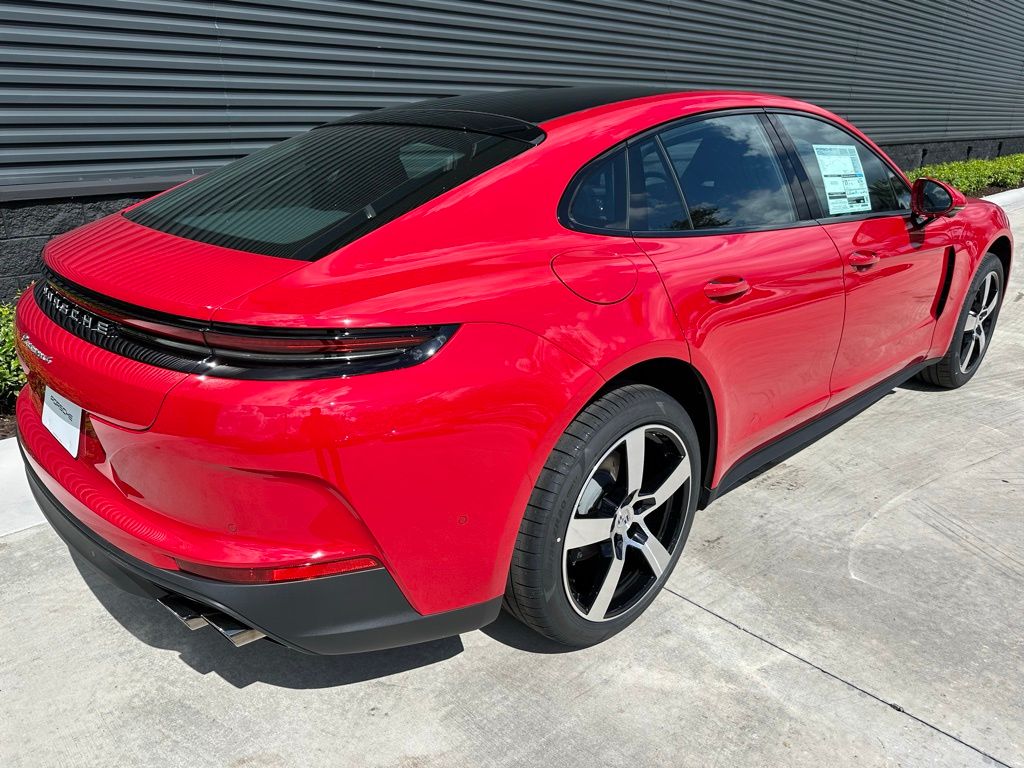 Thumbnail: 2025 Porsche Panamera - 8