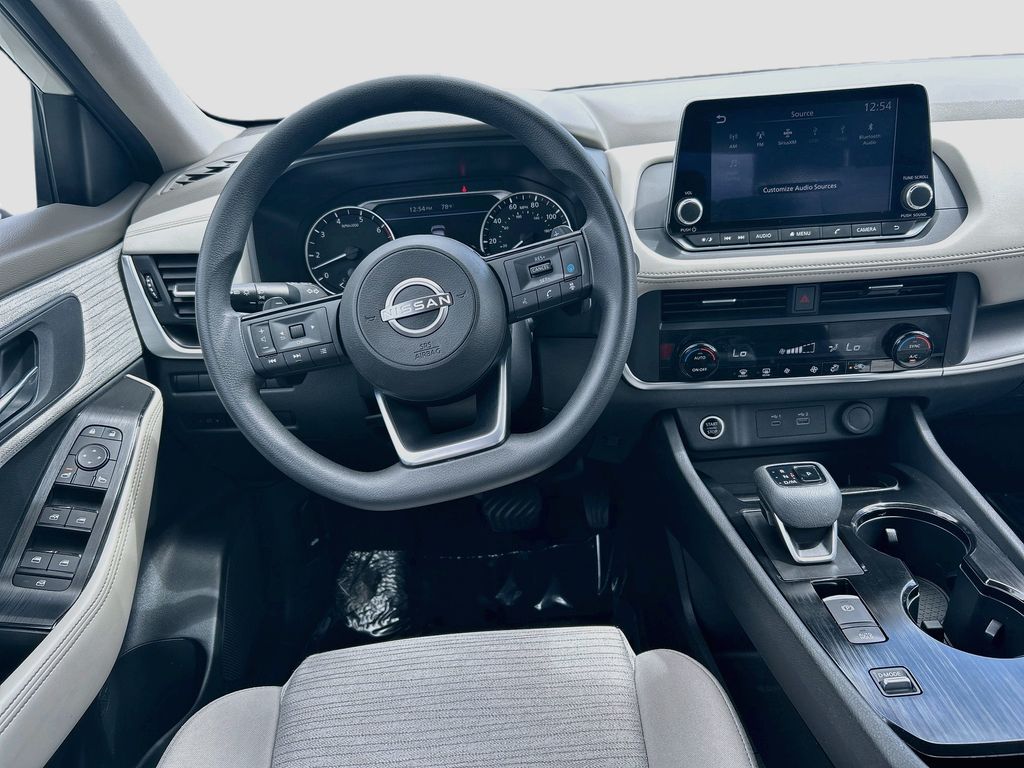 Thumbnail: 2023 Nissan Rogue - 20