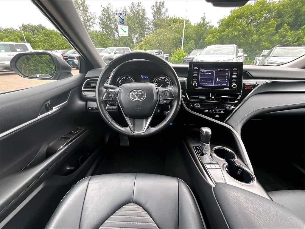 2024 Toyota Camry — photo 17