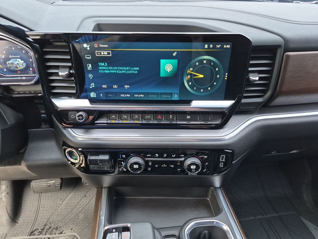 Used 2024 Black Chevrolet High Country image 27