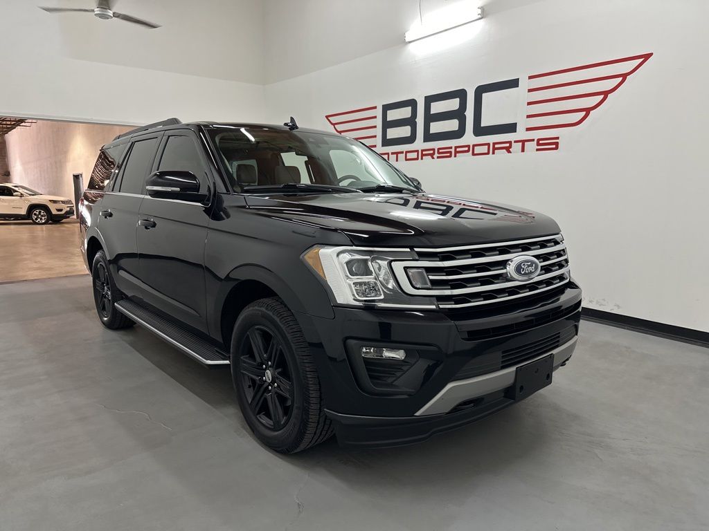 Agate Black Metallic 2019 Ford Expedition XLT 4WD SUV / Crossover Four-Wheel Drive Automatic