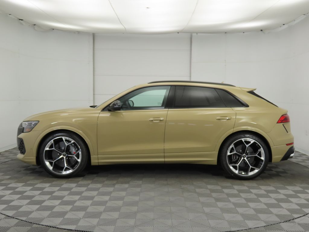 2025 Audi RS Q8 4.0T 8