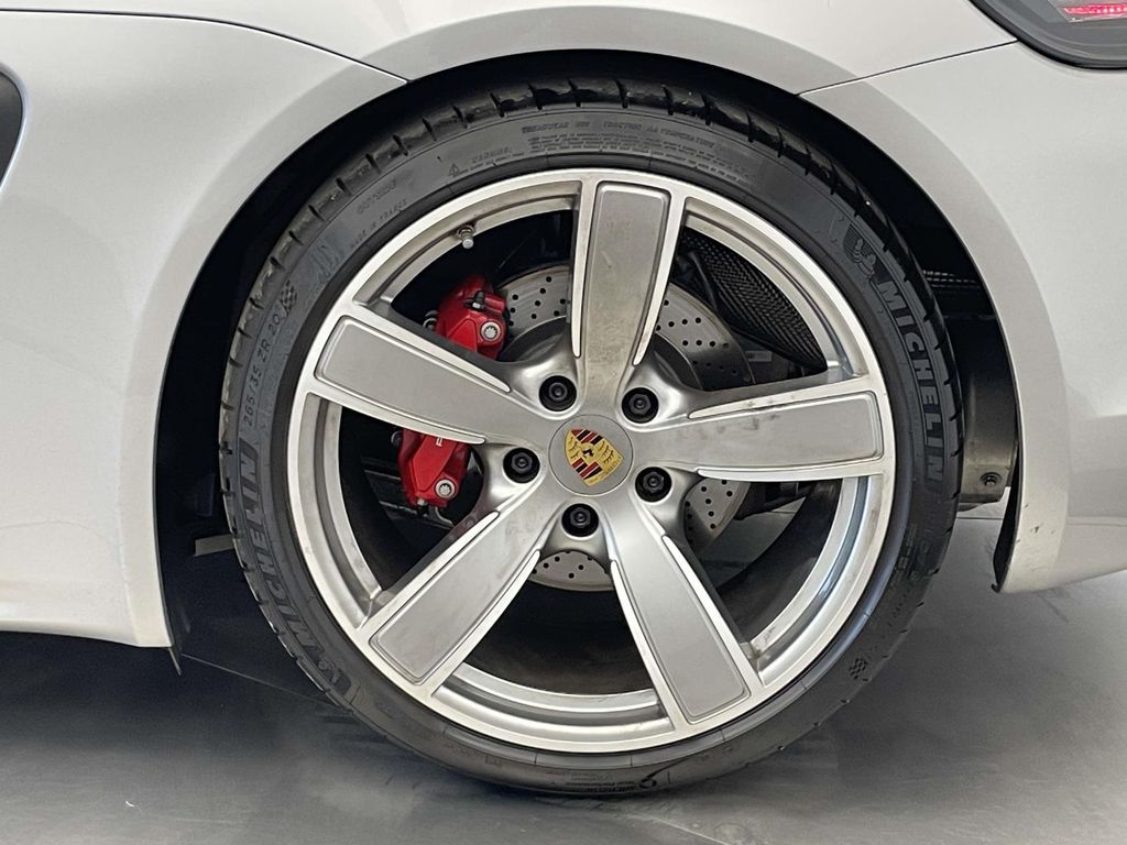 2022 Porsche 718 Boxster GTS - 11