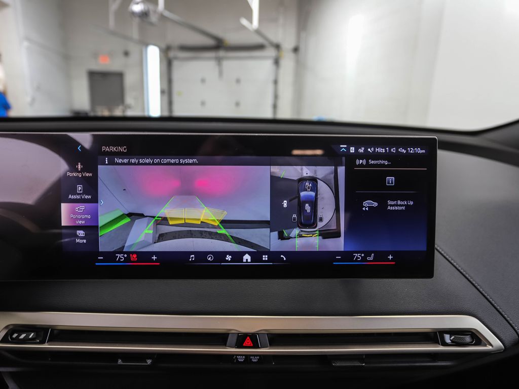 Thumbnail: 2026 BMW iX - 17