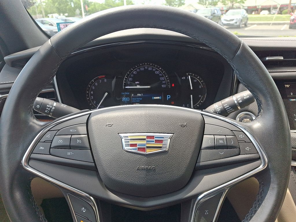 Thumbnail: 2019 Cadillac XT5 - 20