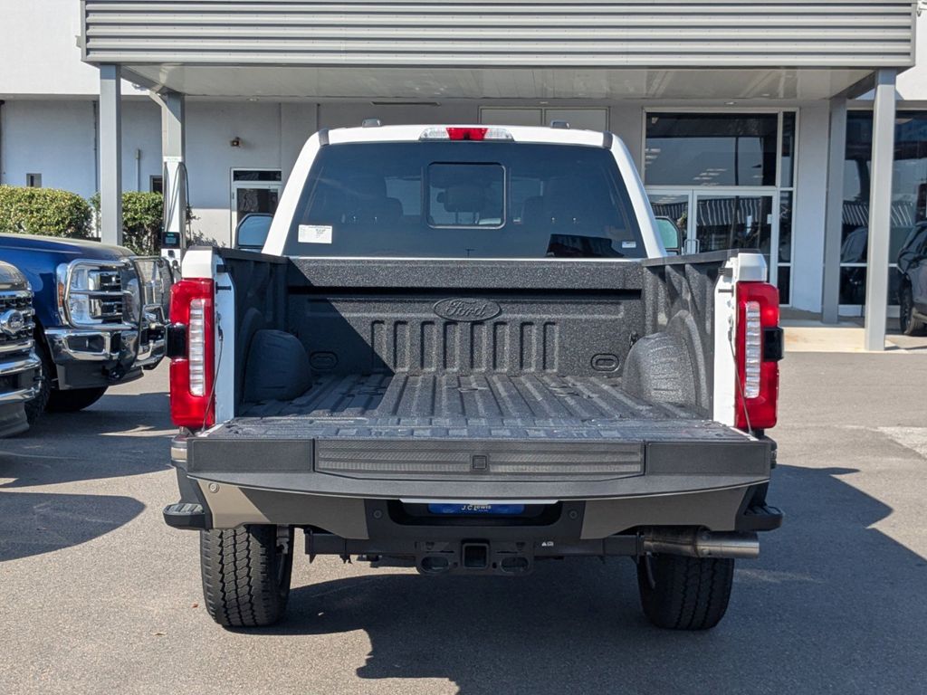 2026 Ford F-350 Super Duty Platinum