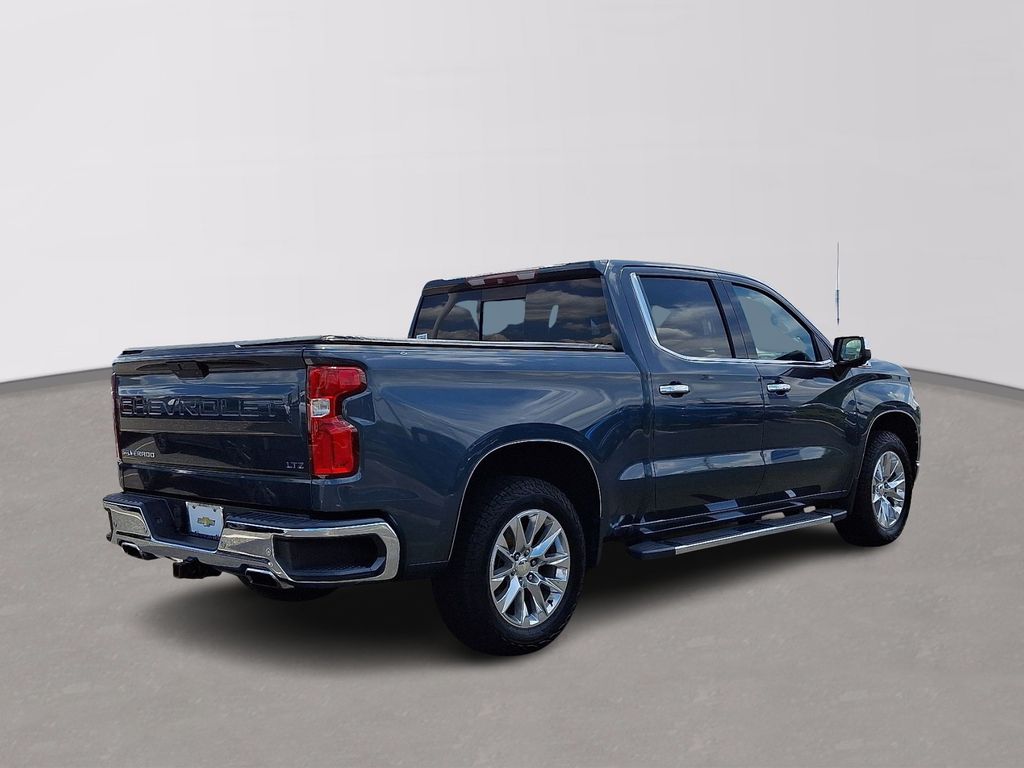 Thumbnail: 2019 Chevrolet Silverado 1500 - 4