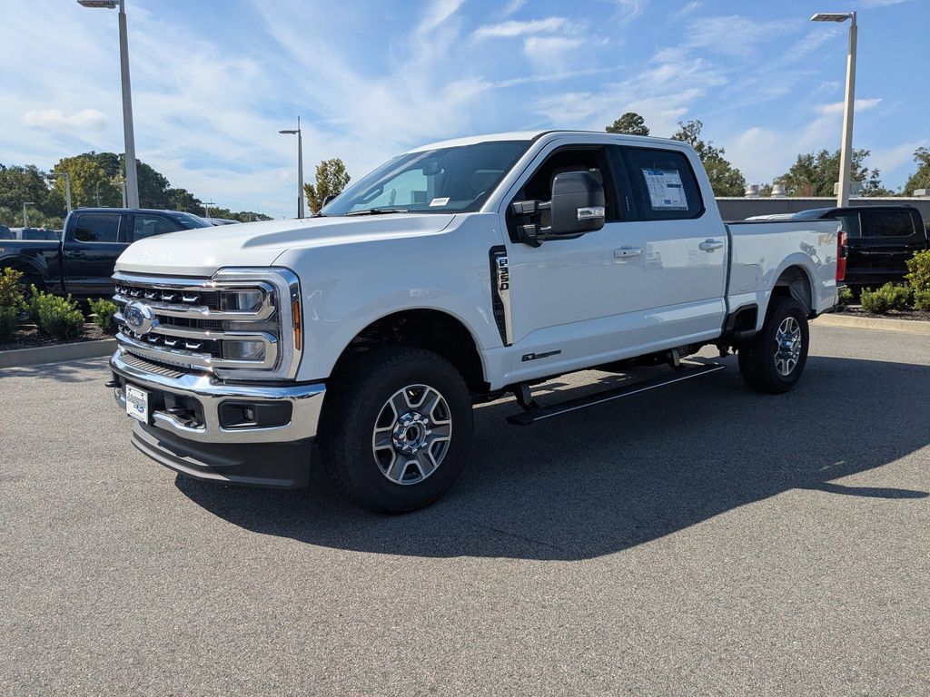 2026 Ford Super Duty F-350 SRW LARIAT