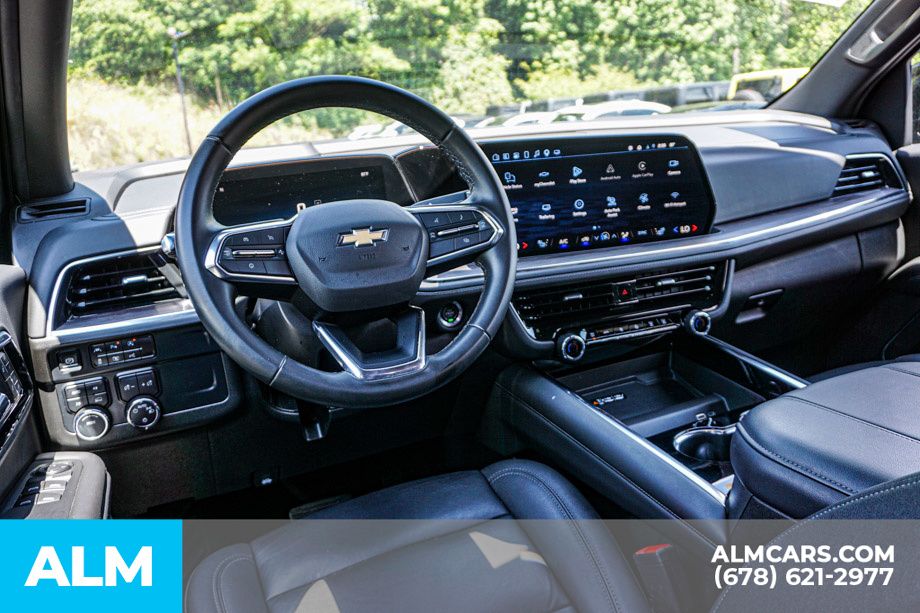 Used 2025 Black Chevrolet LT image 29