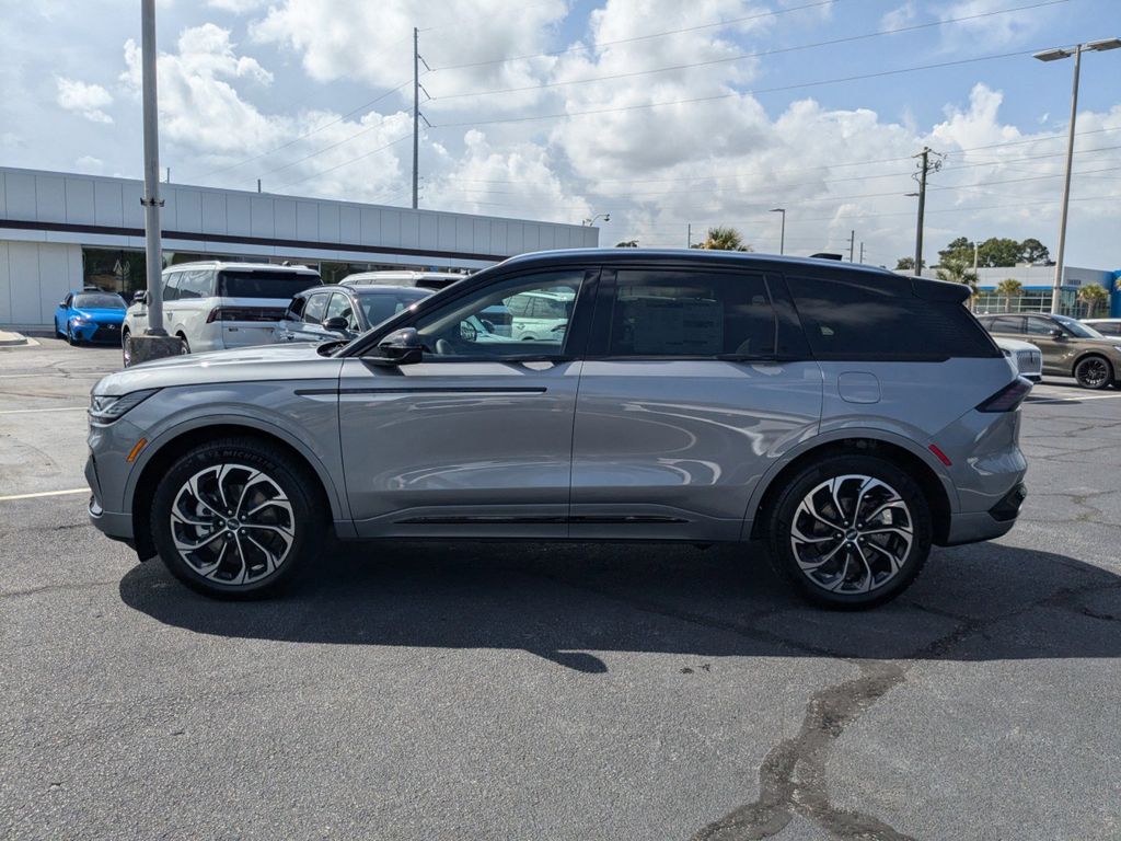 2025 Lincoln Nautilus Hybrid Reserve