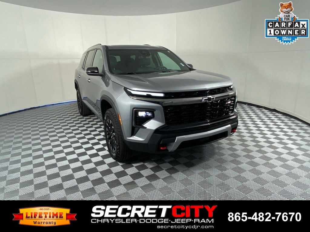 Sterling Gray Metallic 2026 Chevrolet Traverse SUV / Crossover Four-Wheel Drive 8-Speed Automatic