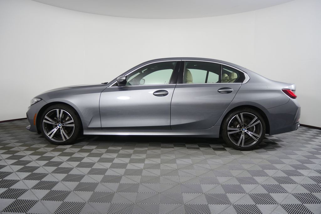 Thumbnail: 2024 BMW 3 Series - 6