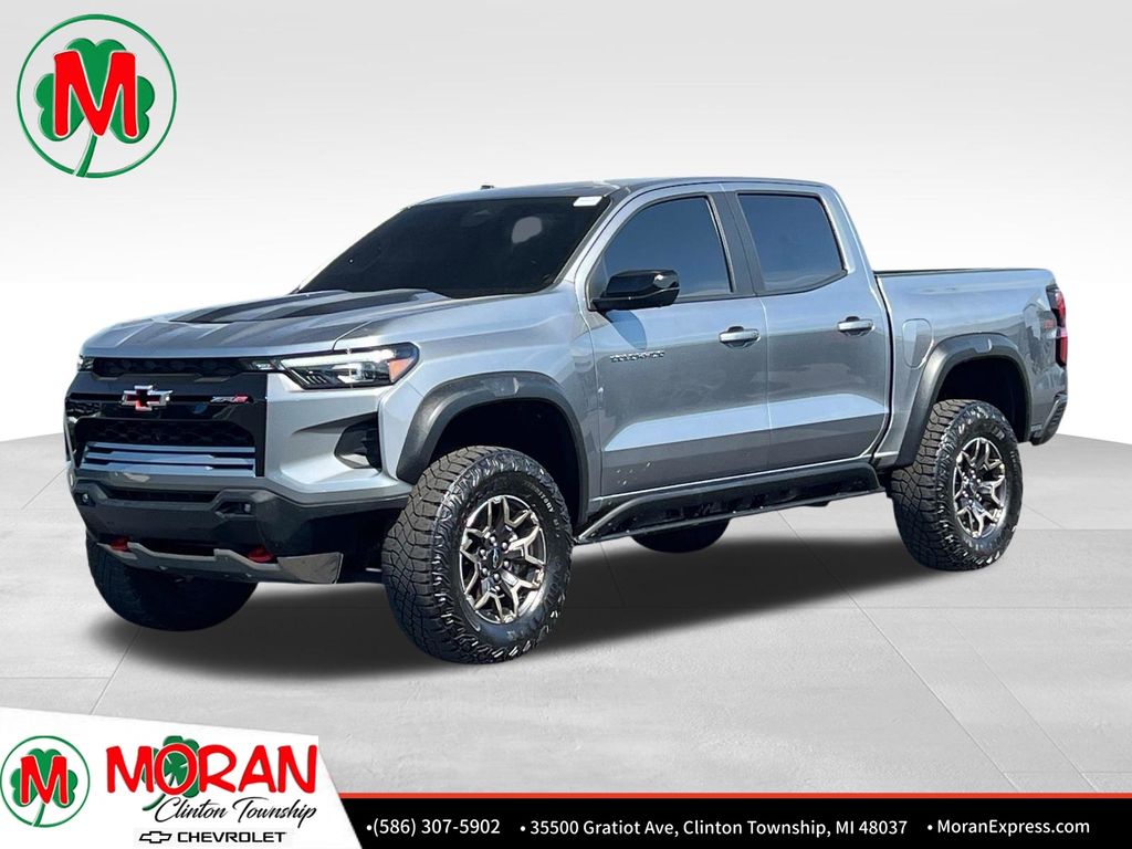 Sterling Gray Metallic 2024 Chevrolet Colorado ZR2 Crew Cab 4WD Pickup Truck Four-Wheel Drive 8-Speed Automatic
