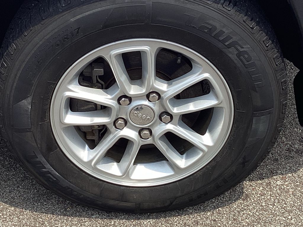 Used 2018 Jeep Grand Cherokee SUV