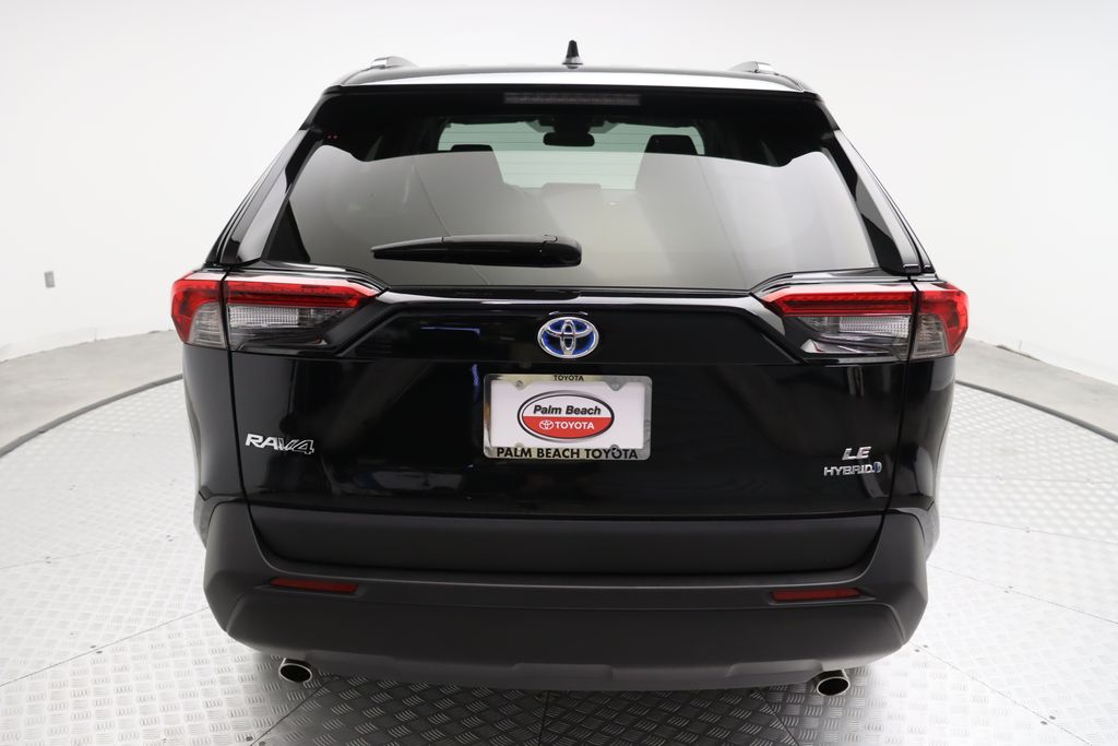 2024 Toyota RAV4 LE 10