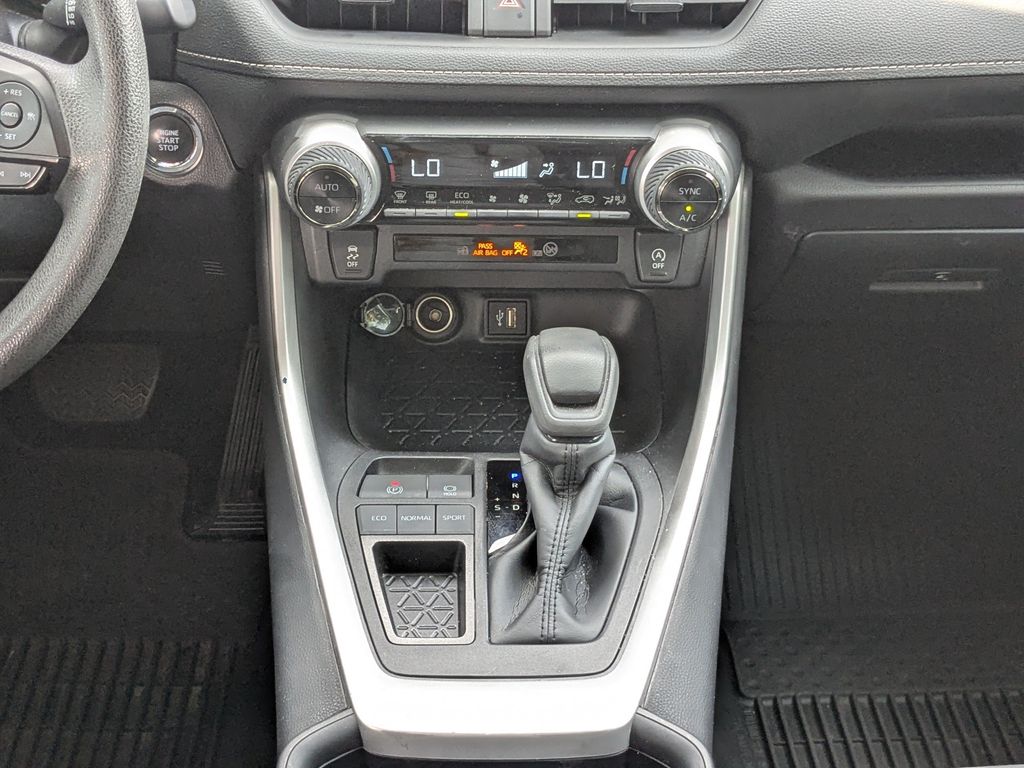 Used 2024 Toyota RAV4 SUV