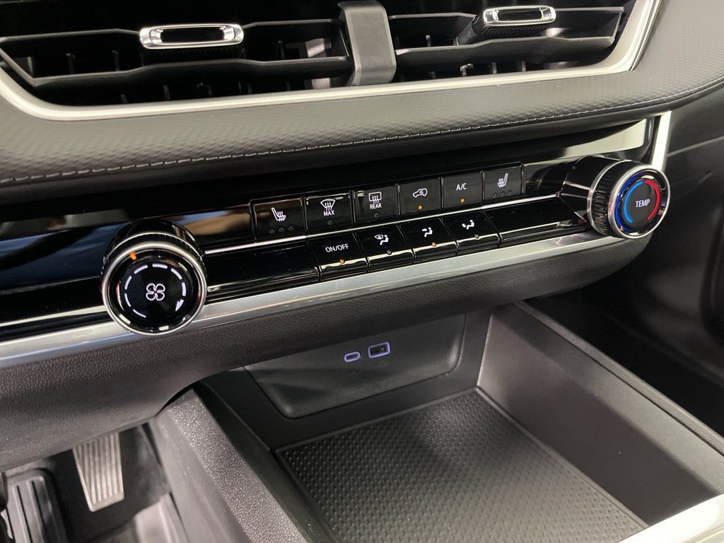 Thumbnail: 2026 Chevrolet Equinox - 29