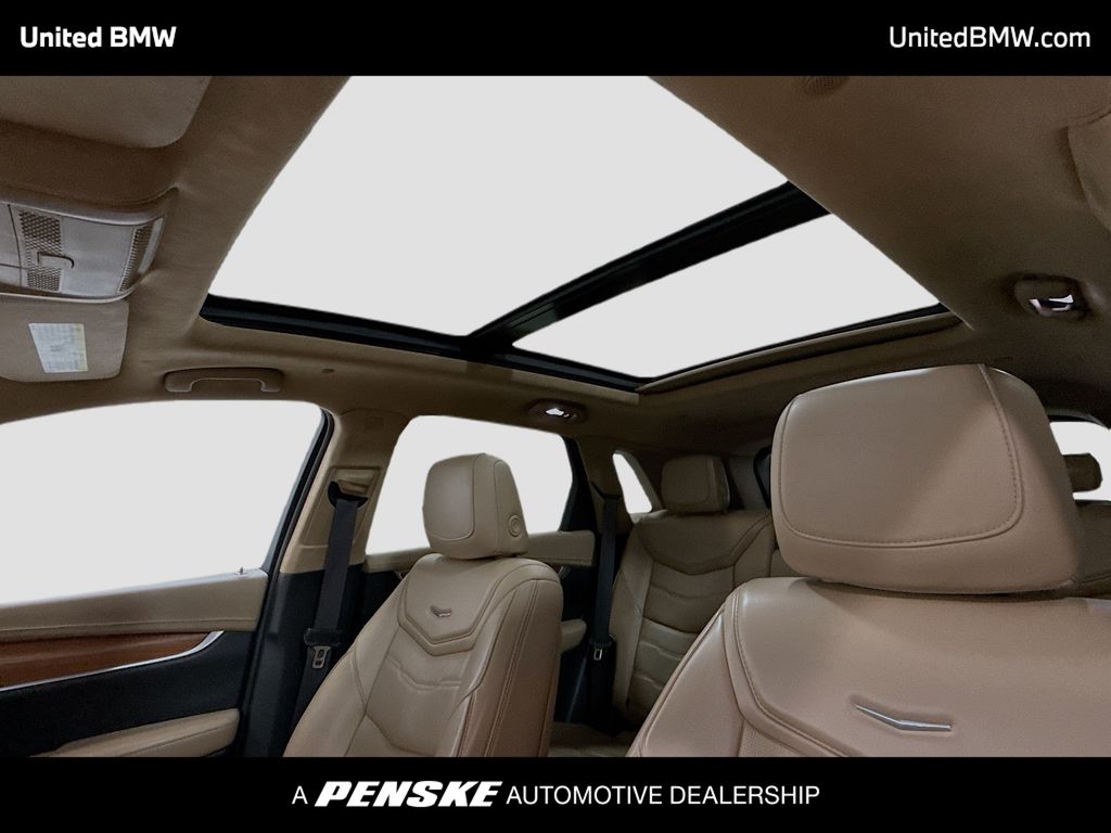 Thumbnail: 2018 Cadillac XT5 - 12