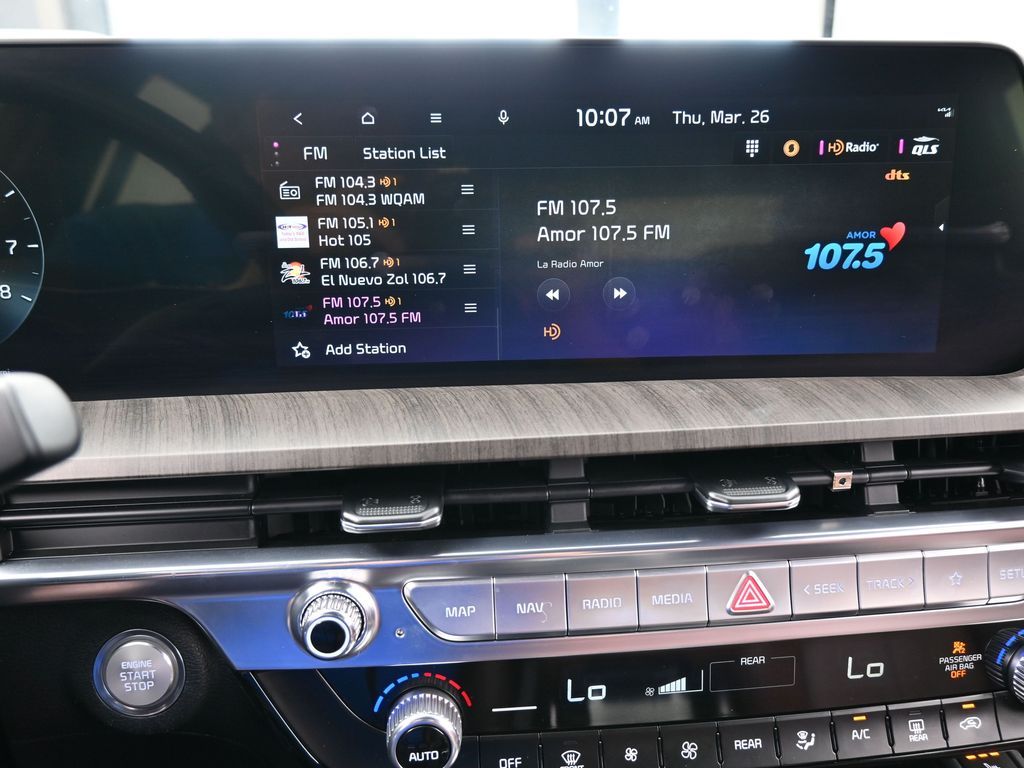 Used 2023 Glacial White Pearl Kia SX image 29