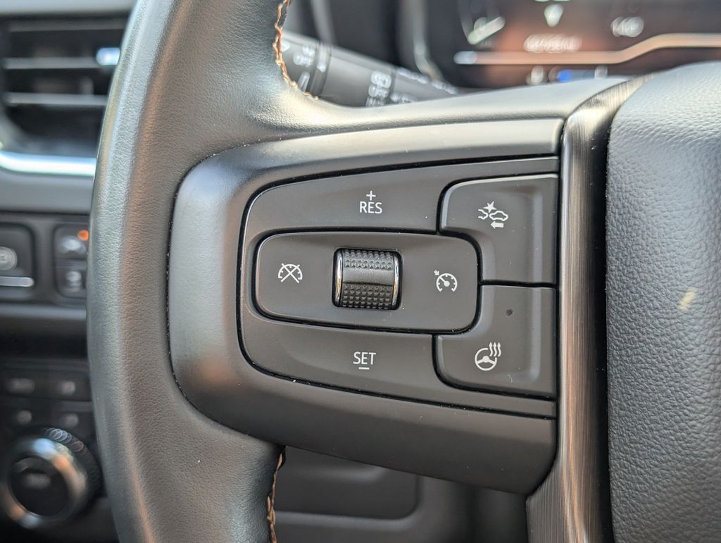 Used 2024 Black GMC AT4 image 33
