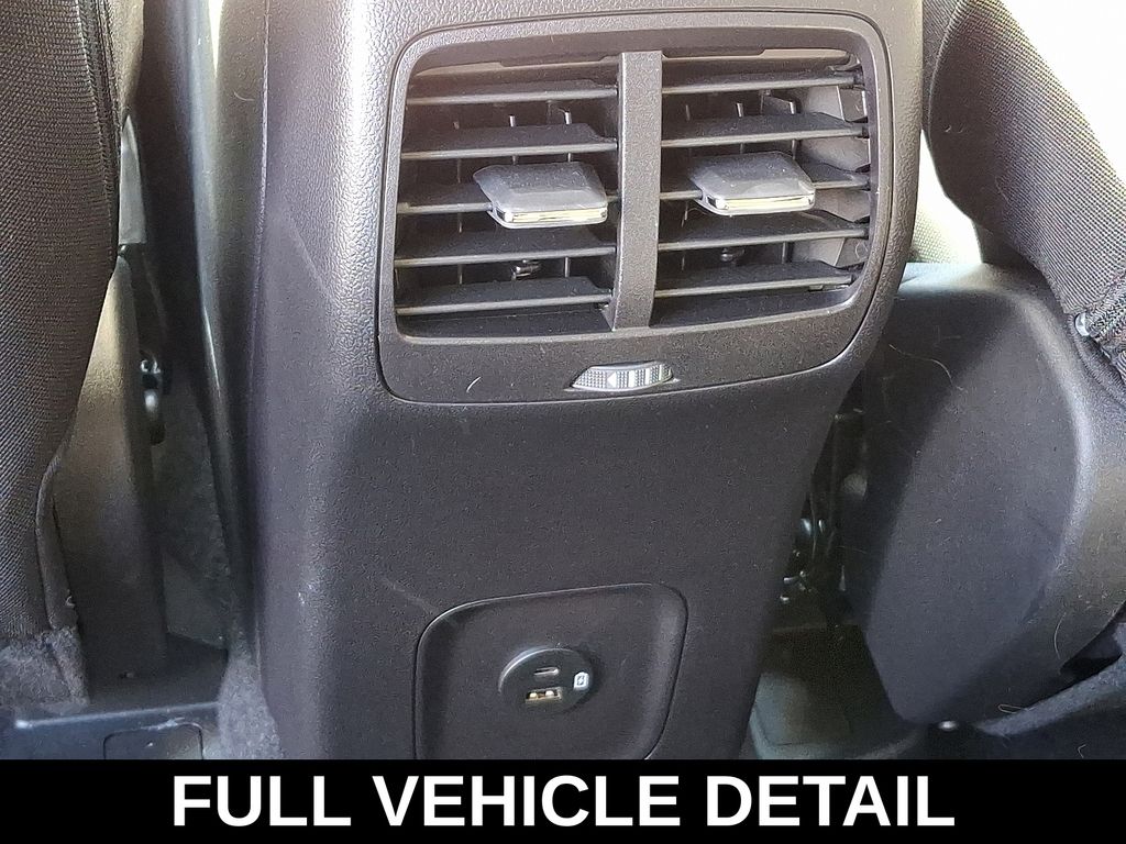 Thumbnail: 2022 Ford Escape - 12