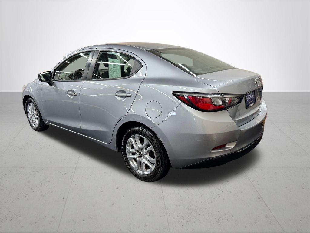 2017 Toyota Yaris iA Base